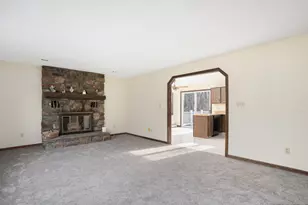 137 Drain St, Hampton, CT 06247 - Photo 5