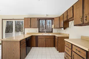 137 Drain St, Hampton, CT 06247 - Photo 9