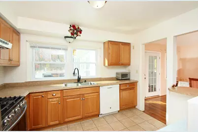 12 Gilbert Hill Road, North Haven, CT 06473 - Photo 11