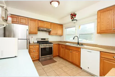 12 Gilbert Hill Road, North Haven, CT 06473 - Photo 13