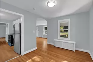 2085 Manchester Rd, Glastonbury, CT 06033 - Photo 13