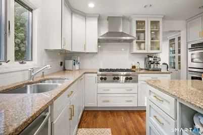 1115 Galloping Hill Road, Fairfield, CT 06824 - Photo 15