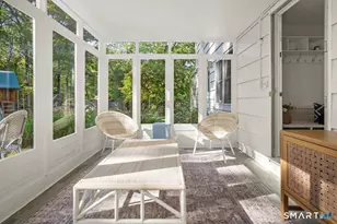 1115 Galloping Hill Rd, Fairfield, CT 06824 - Photo 21