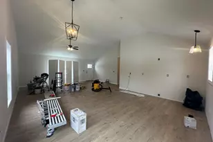 58 Milner Ave, Plainfield, CT 06354 - Photo 9