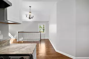 15 Marshall St, Wallingford, CT 06492 - Photo 9