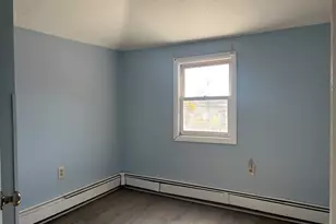 40 Portland Ave, Old Lyme, CT 06371 - Photo 23