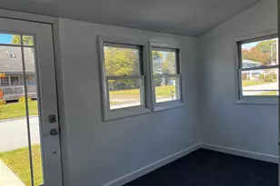 40 Portland Ave, Old Lyme, CT 06371 - Photo 29