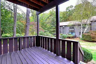 1 Pond Hollow Dr, Hamden, CT 06518 - Photo 33