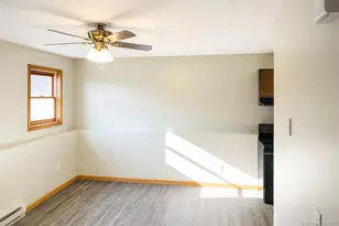 284 Newridge Ave, Waterbury, CT 06708 - Photo 17