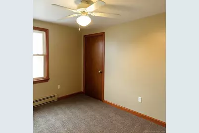 284 Newridge Avenue, Waterbury, CT 06708 - Photo 11