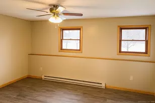 284 Newridge Ave, Waterbury, CT 06708 - Photo 15