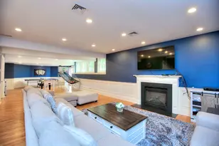 88 Merry Meet Cir, Fairfield, CT 06824 - Photo 27