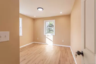 89 High Street, Waterbury, CT 06704 - Photo 15