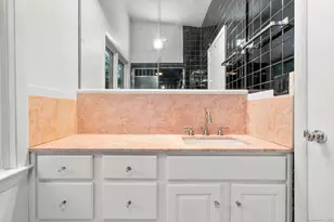 999 Monroe Turnpike, Monroe, CT 06468 - Photo 17