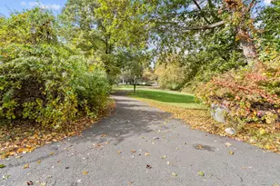 999 Monroe Turnpike, Monroe, CT 06468 - Photo 39