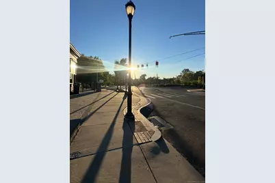 69 Hawthorn Street, Hartford, CT 06154 - Photo 13