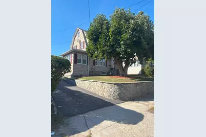 215 Summerfield Avenue, Bridgeport, CT 06610 - Photo 3