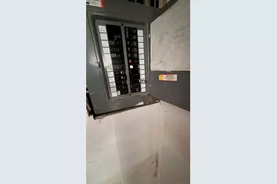 215 Summerfield Avenue, Bridgeport, CT 06610 - Photo 35