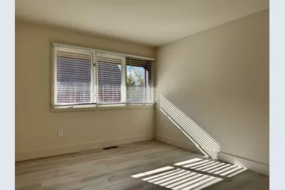 110 Montoya Drive #110, Branford, CT 06405 - Photo 9