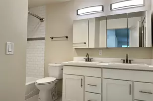 110 Montoya Dr, Branford, CT 06405 - Photo 11