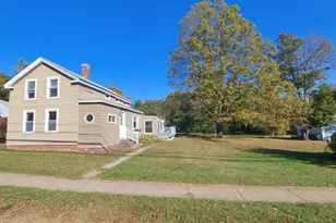 32 N Maple St, Enfield, CT 06088 - Photo 1