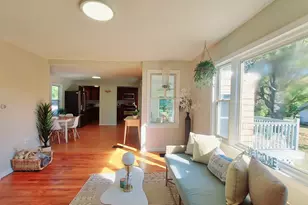 32 N Maple St, Enfield, CT 06088 - Photo 7