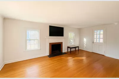 118 Maple Avenue, Windsor, CT 06095 - Photo 5