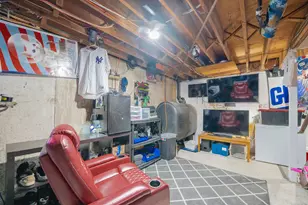 48 Round Tree Dr, Naugatuck, CT 06770 - Photo 11