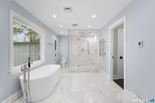 6 Reynwood Manor, Greenwich, CT 06831 - Photo 25