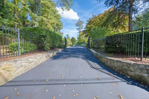 2 Fox Run Rd, Norwalk, CT 06850 - Photo 27