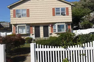 33 Louisiana Ave, Bridgeport, CT 06610 - Photo 11