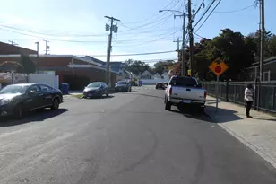 33 Louisiana Ave, Bridgeport, CT 06610 - Photo 9