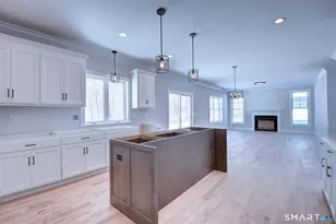 7 Laurelwood Ln, Vernon, CT 06066 - Photo 5