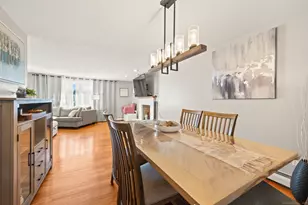 211 Fairlane Dr, Wethersfield, CT 06109 - Photo 9