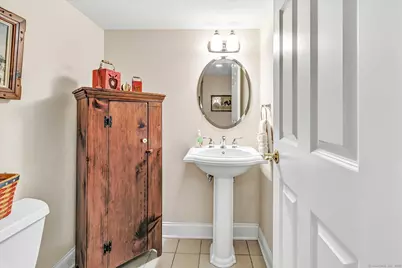 26 Bunker Hill Circle #26, Shelton, CT 06484 - Photo 31