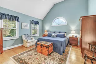 26 Bunker Hill Cir, Shelton, CT 06484 - Photo 19