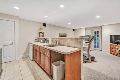 26 Bunker Hill Circle #26, Shelton, CT 06484 - Photo 35