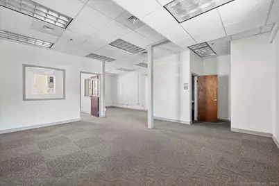 10 Railroad Avenue, Norwich, CT 06360 - Photo 25