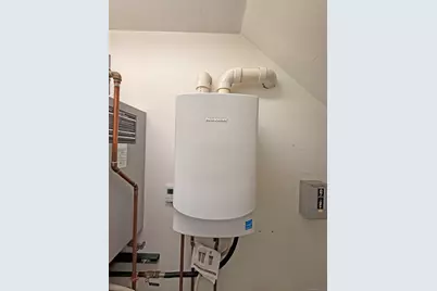 75 Maple Street, Torrington, CT 06790 - Photo 23