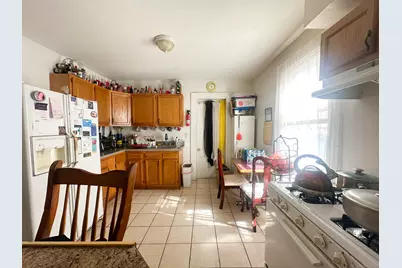 700 Laurel Avenue, Bridgeport, CT 06604 - Photo 7