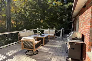 244 Strobel Rd, Trumbull, CT 06611 - Photo 25