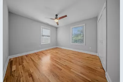 130 Brentwood Avenue, Fairfield, CT 06825 - Photo 21