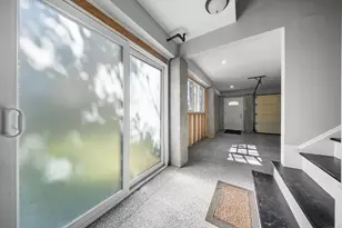 130 Brentwood Ave, Fairfield, CT 06825 - Photo 29