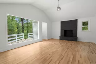 57 Hermitage Ln, North Haven, CT 06473 - Photo 3