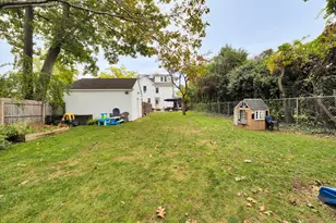 1830 Ella T Grasso Blvd, New Haven, CT 06511 - Photo 9