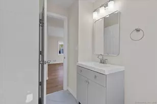 115 Cooper Dr, Waterbury, CT 06704 - Photo 11