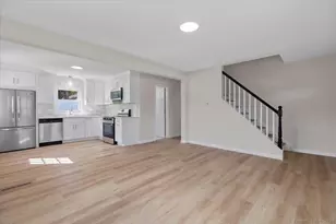 115 Cooper Dr, Waterbury, CT 06704 - Photo 5