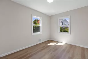 115 Cooper Dr, Waterbury, CT 06704 - Photo 9