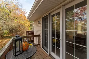 7 W Meadow Ln, Middletown, CT 06457 - Photo 31