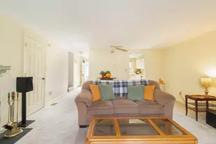 7 W Meadow Ln, Middletown, CT 06457 - Photo 17